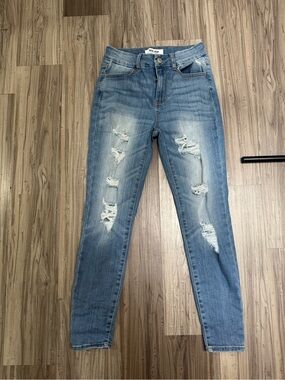 #22 Wax Jean Distressed Skinny Jeans Women’s Size 5/27
